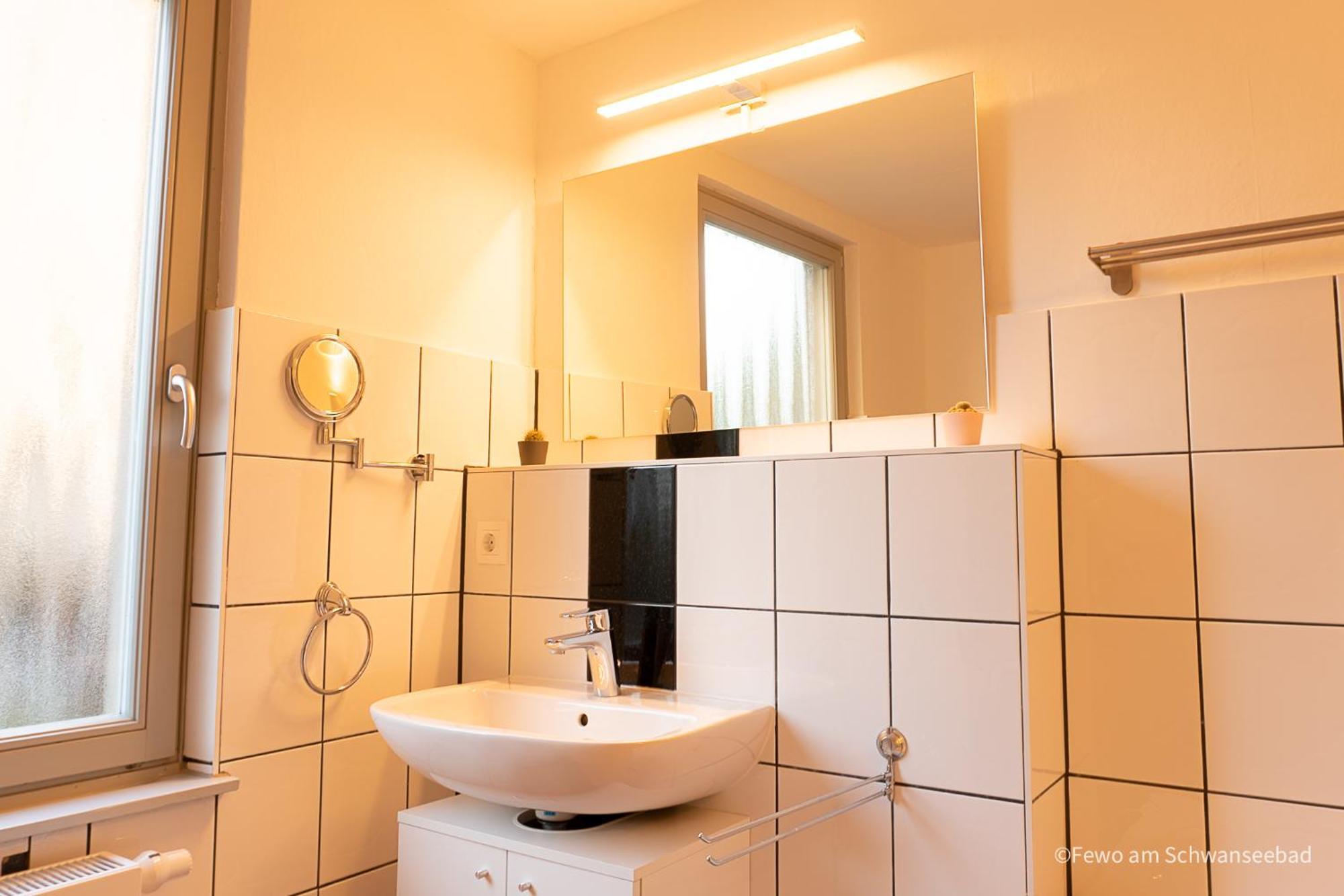 Fewo Am Schwanseebad Mit Garten - Ruhig, Familienfreundlich Und Zentrumsnah Weimar  Bagian luar foto